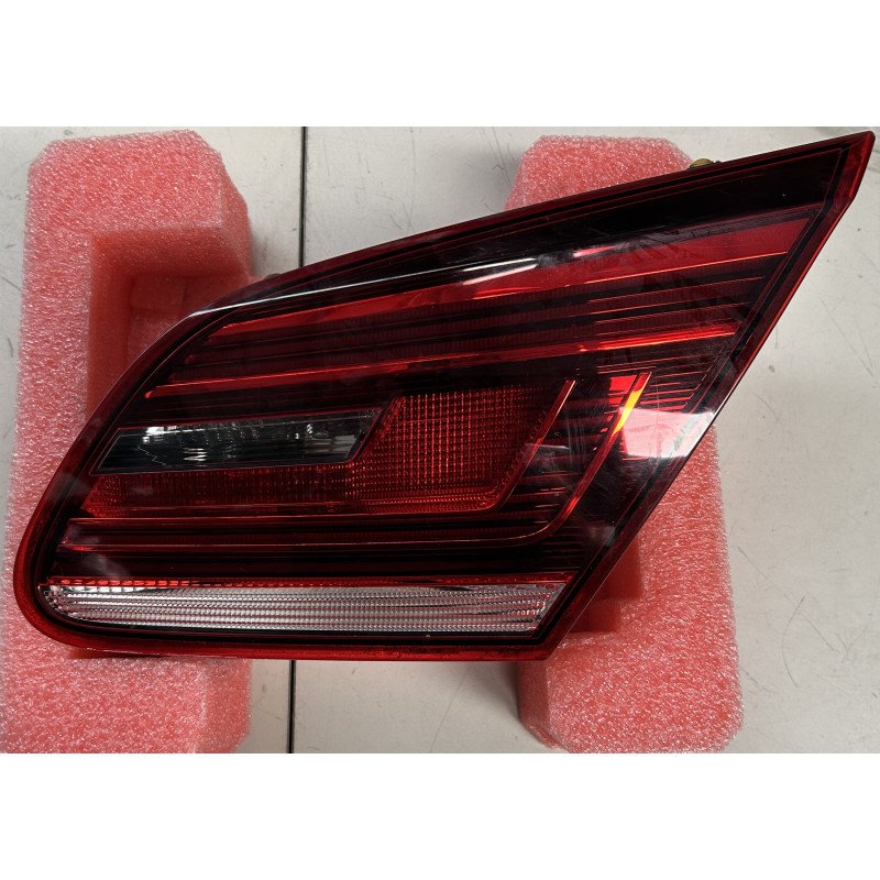 Volkswagen Passat CC Farolim Direito