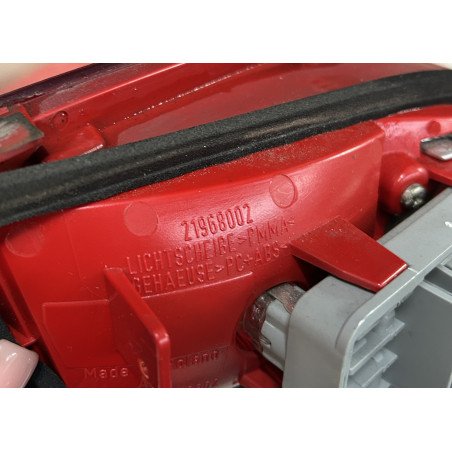 Audi A4 Avant B8 8K Farolim Direito
