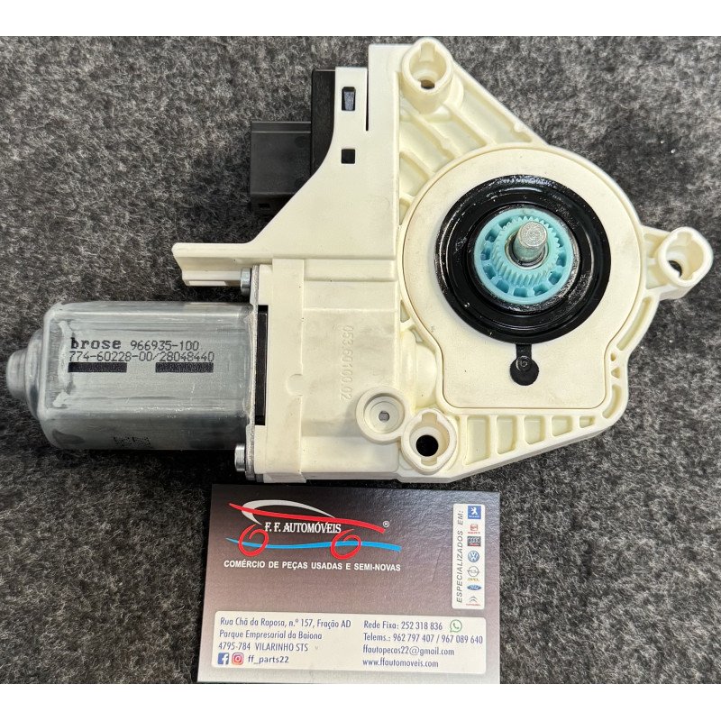 MOTOR ELEVADOR VIDRO FRENTE ESQUERDO	 AUDI A1