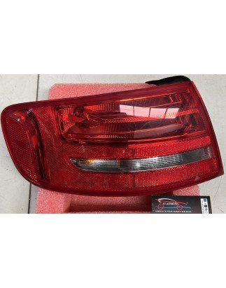 Audi A4 B8 Farolim Esquerdo