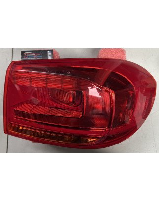 Volkswagwn Tiguan 5N2 Farolim Direito