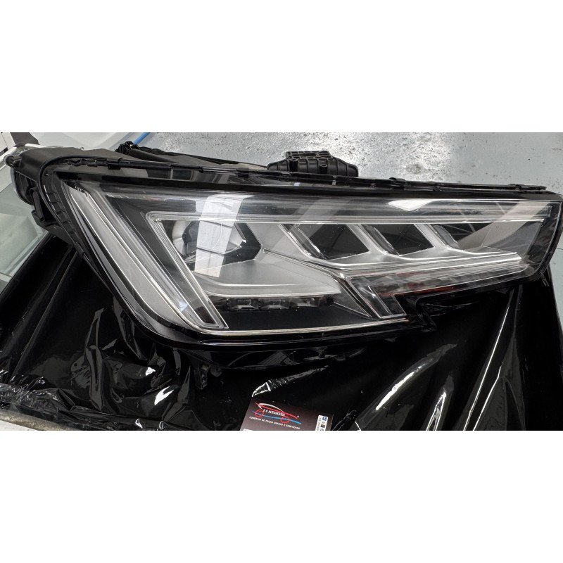 Audi A4 S4 RS4 B9 Otica Direita