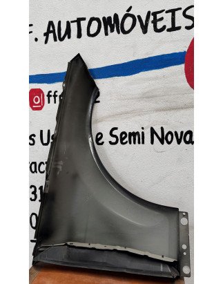 Mercedes Benz Classe C W204 Guarda Lamas Esquerdo