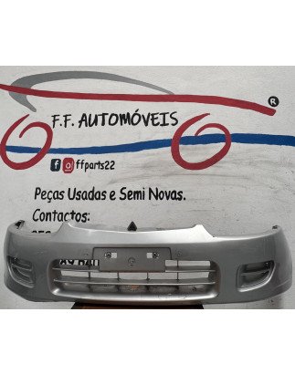 Mitsubishi Colt V Parachoques Frente