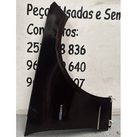 Mercedes Benz Classe E W212 Guarda Lamas Direito