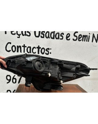 Opel Corsa E Otica Direita