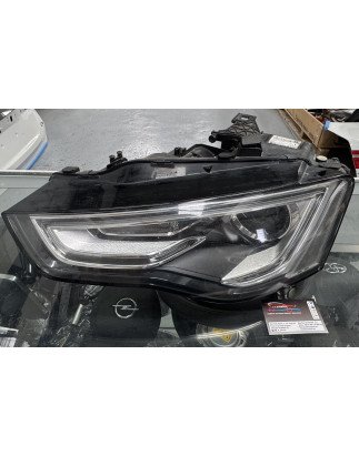Audi A5 8T Otica Esquerda