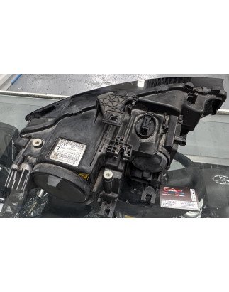 Audi A5 8T Otica Esquerda