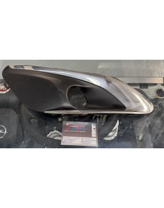 Peugeot 308 II Grelhas Farol Nevoeiro