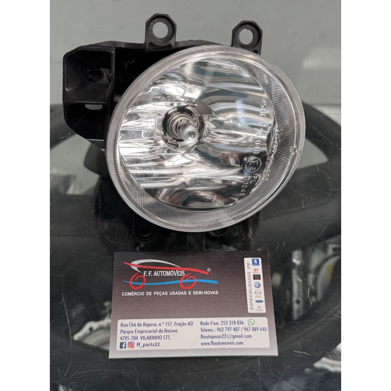 Toyota Auris E18 Farol Nevoeiro Esquerdo