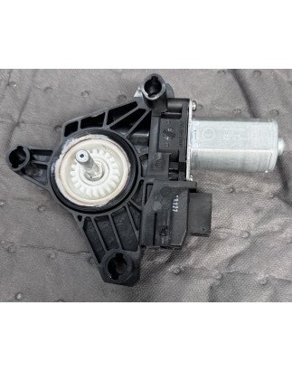 Mercedes Benz W176 / W246 / C117 Motor Elevador Frente Direito