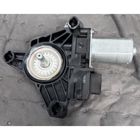 Mercedes Benz W176 / W246 / C117 Motor Elevador Frente Direito