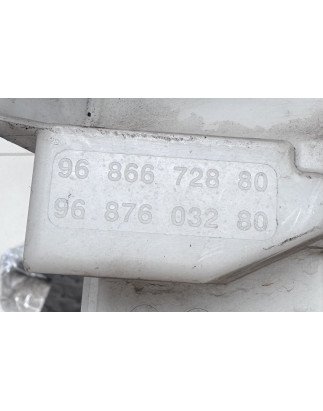 Peugeot 508 SW Deposito Limpa Vidros