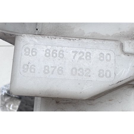 Peugeot 508 SW Deposito Limpa Vidros