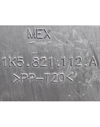 Volkswagen Golf VI / Jetta Plastico Guarda Lamas Direito