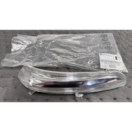 Peugeot 208 / 2008 / Citroen C4 Cactus / C3 / Opel Corsa F  Pisca Retrovisor Esquerdo