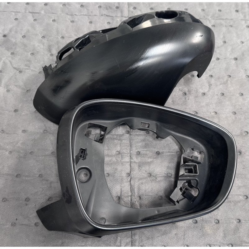 Peugeot 208 / Citroen C3 / DS3 Carcasa Retrovisor Direito