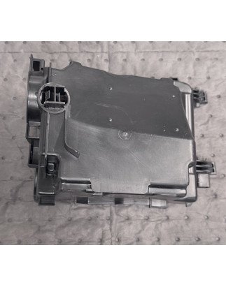Peugeot 308 II / 3008 / Partner / Expert / Citroen C4 Picasso / Berlingo / Jumpy / Opel Combo / Fiat Doblo  Tampa Caixa Fusiveis