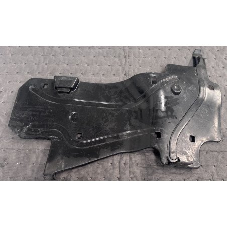 Peugeot 208 I / 2008 I / Citroen C3 III Resguardo Cave Roda Frente Direita