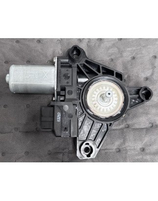 Mercedes Benz W176 / W246 / C117 Motor Elevador Porta Tras Esquerda