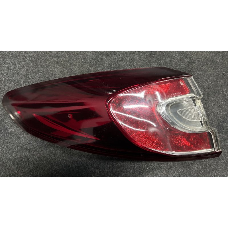 Farolim Esquerdo	Renault Megane III GrandTour