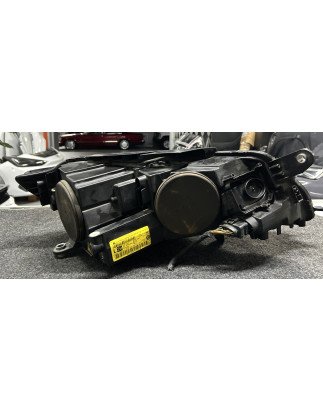 Ótica Esquerda	Volkswagen Passat CC B7