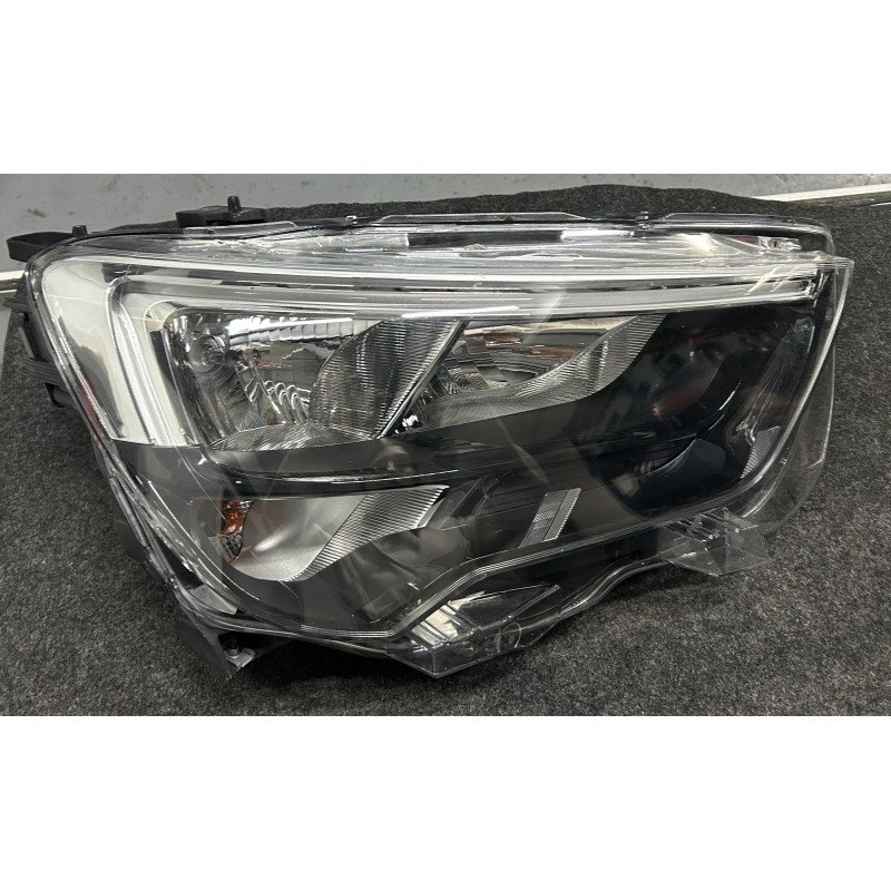 Ótica Direita	Opel Combo E